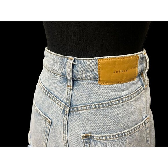 & DENIM Vintage High-Waisted Light Wash Denim Distressed Shorts, Raw Hem, BEACH - Picture 8 of 12